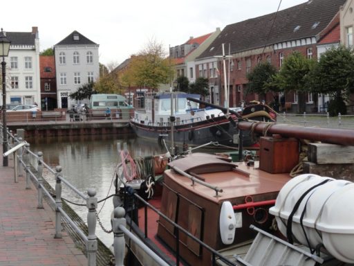 Museumsschiff Hafen Weener Foto Ferienhaus Fewo Ferienwohnung Amelsberg 26789 Leer Ostfriesland