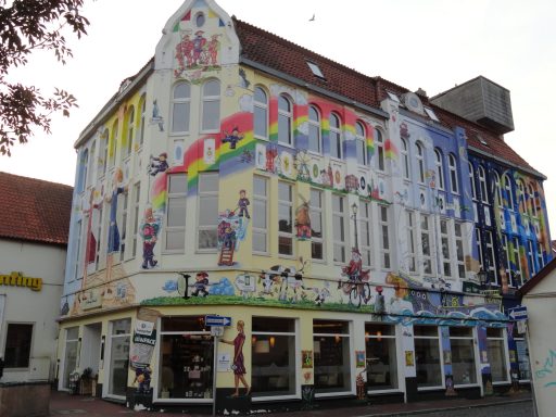 Buntes Haus Coloniale Brunnenstrasse Fewo Ferienhaus Ferienwohnung Amelsberg 26789 Leer Ostfriesland